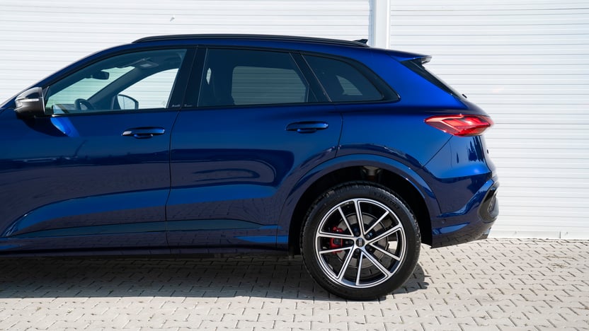 Obrázok Q5 SUV TDI quattro 150kW STR