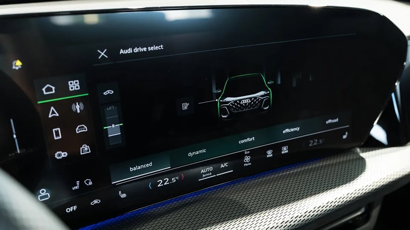 Obrázok Q5 SUV TDI quattro 150kW STR