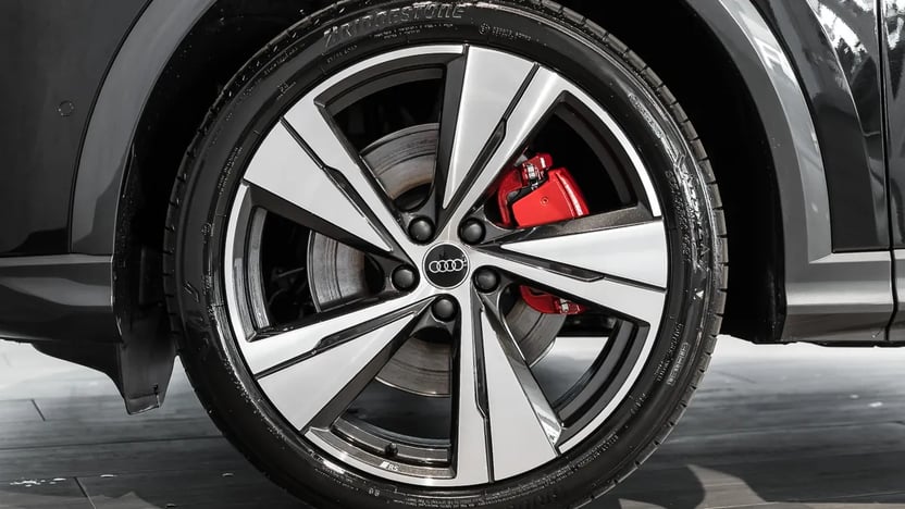 Obrázok Q5 SUV TDI quattro 150kW STR