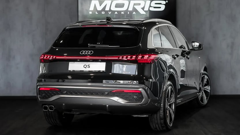 Obrázok Q5 SUV TDI quattro 150kW STR
