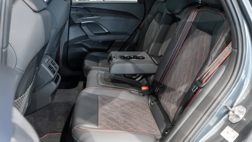 Obrázok Q5 SUV TDI quattro 150kW STR