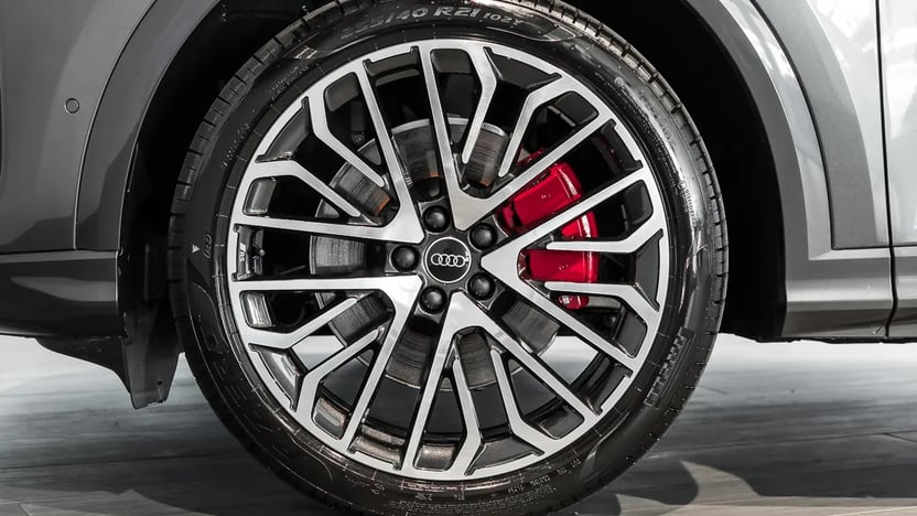 Obrázok Q5 SUV TDI quattro 150kW STR