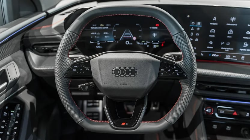 Obrázok Q5 SUV TDI quattro 150kW STR