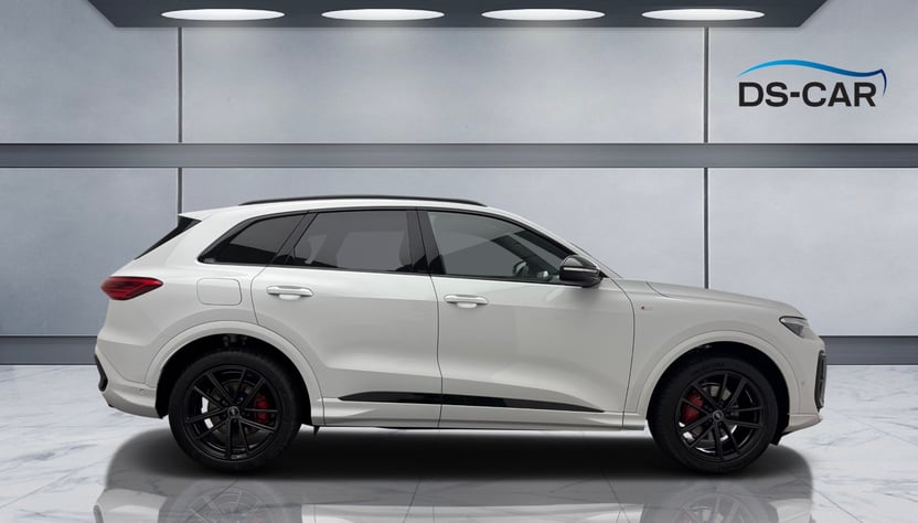 Obrázok Q5 SUV TFSI quattro 150kW STR
