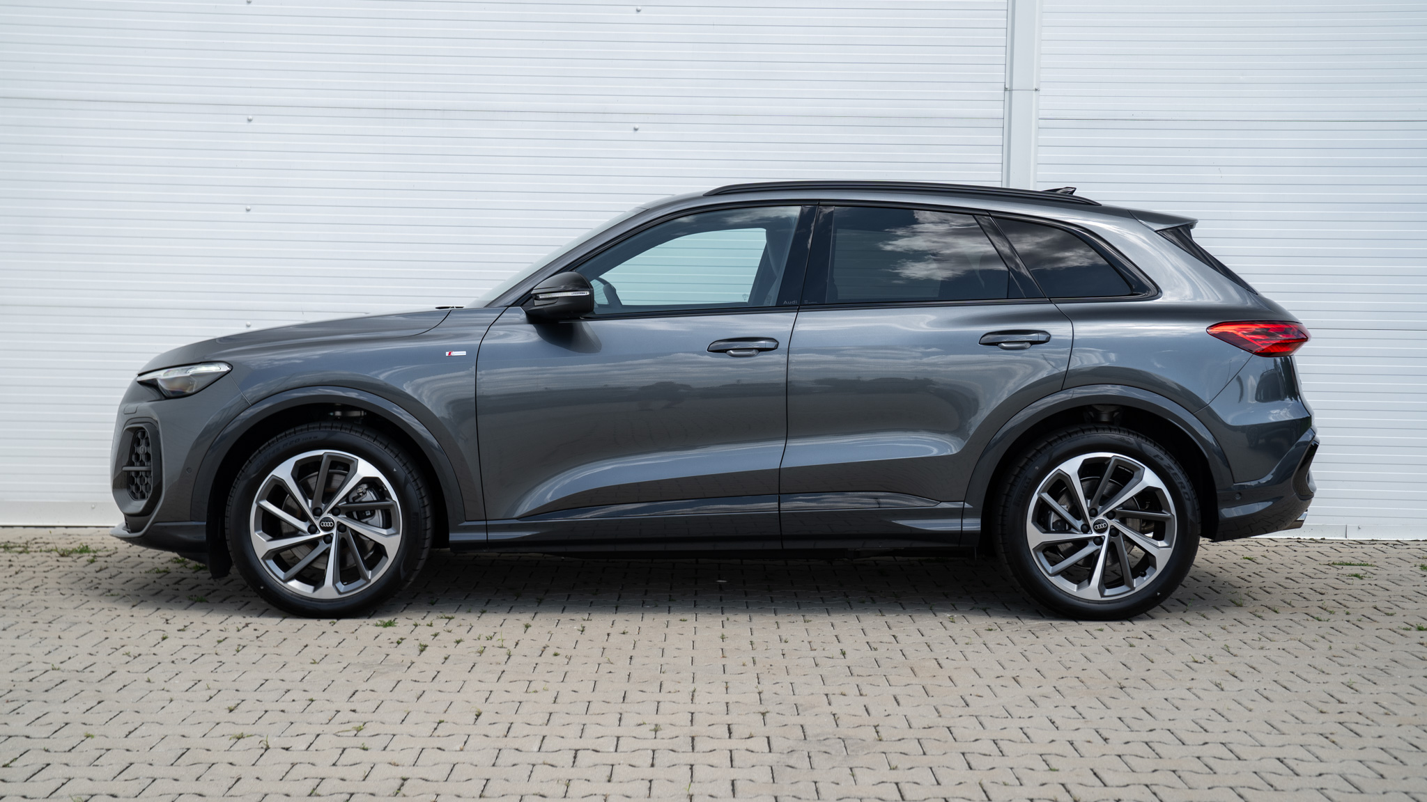 Obrázok Q5 SUV TDI quattro 150kW STR