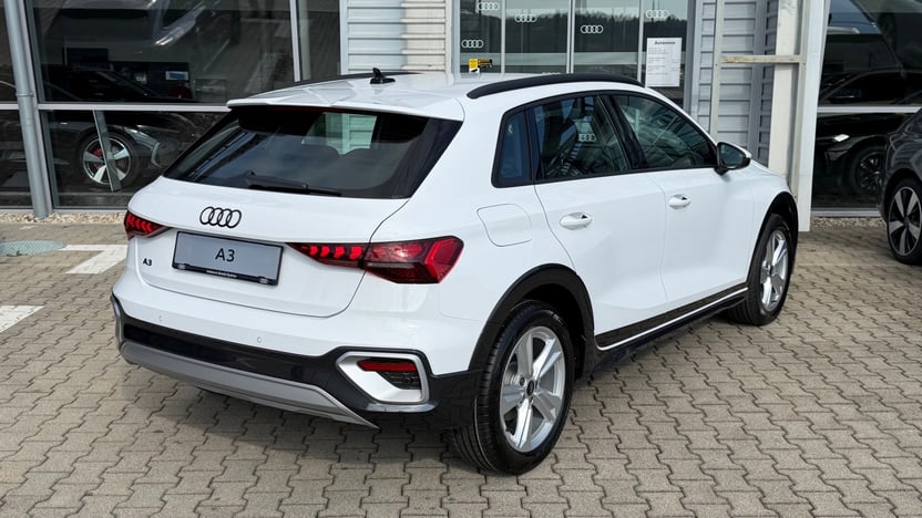 Obrázok A3 allstreet TFSI 110kW STR