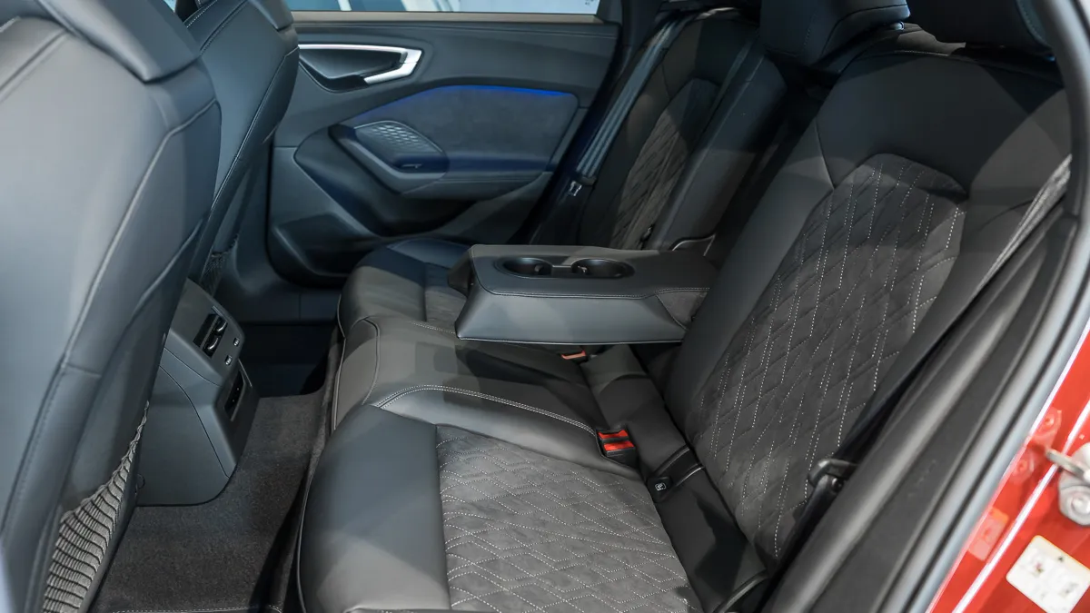 Obrázok A5 Limuzína TDI quattro 150kW STR