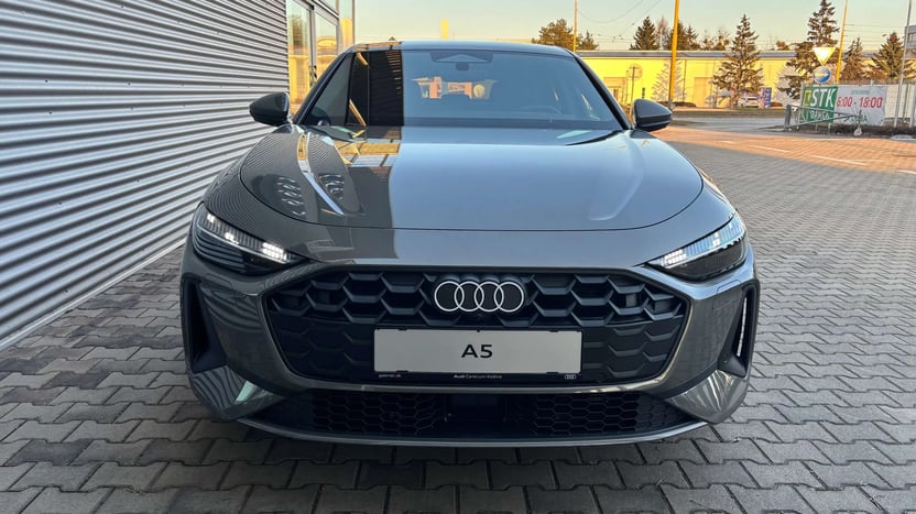 Obrázok A5 Limuzína TFSI quattro 150kW STR