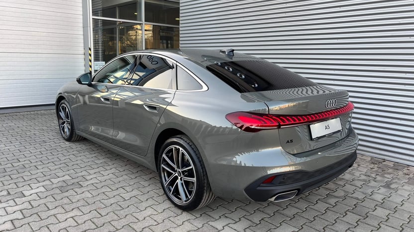 Obrázok A5 Limuzína TFSI quattro 150kW STR