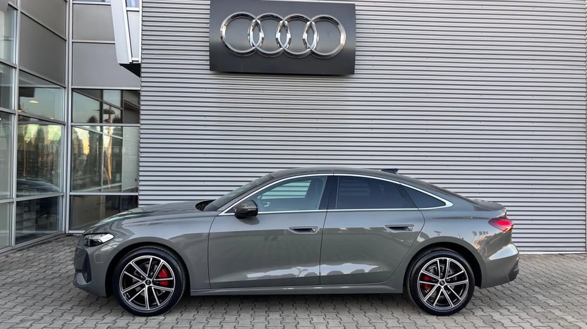 Obrázok A5 Limuzína TFSI quattro 150kW STR