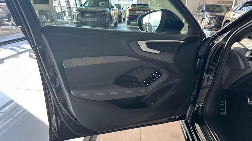 Obrázok A5 Avant TDI quattro 150kW STR