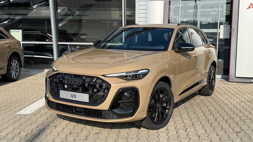 Obrázok Q5 SUV TDI quattro 150kW STR