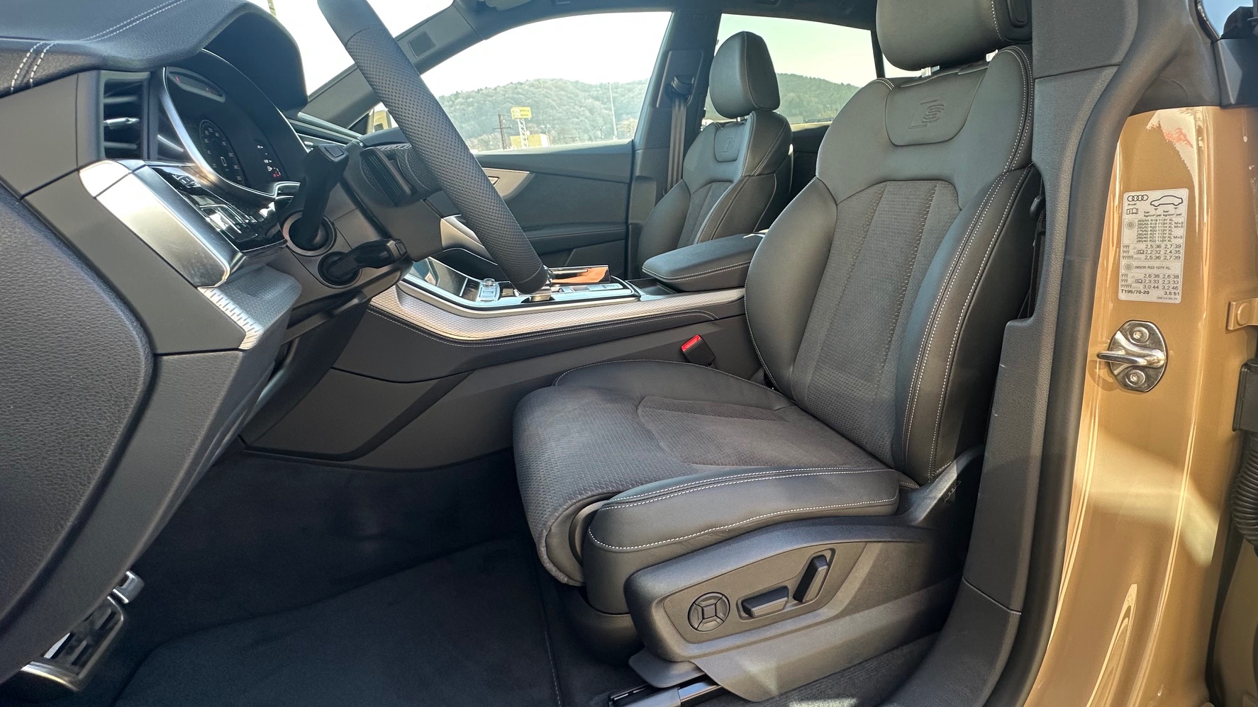 Obrázok Q8 55 TFSI quattro TT8