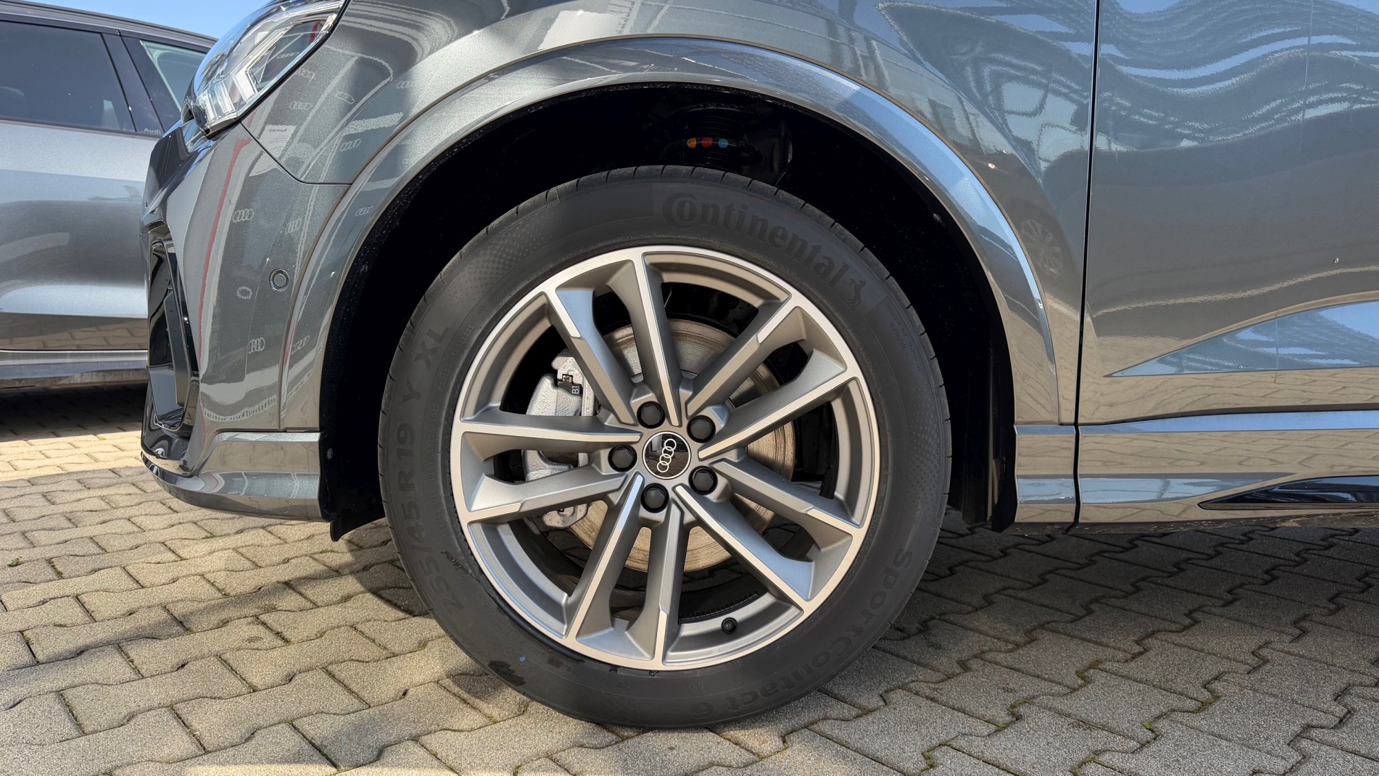 Obrázok Q3 Sportb. Sport edition 40 TFSI quattro