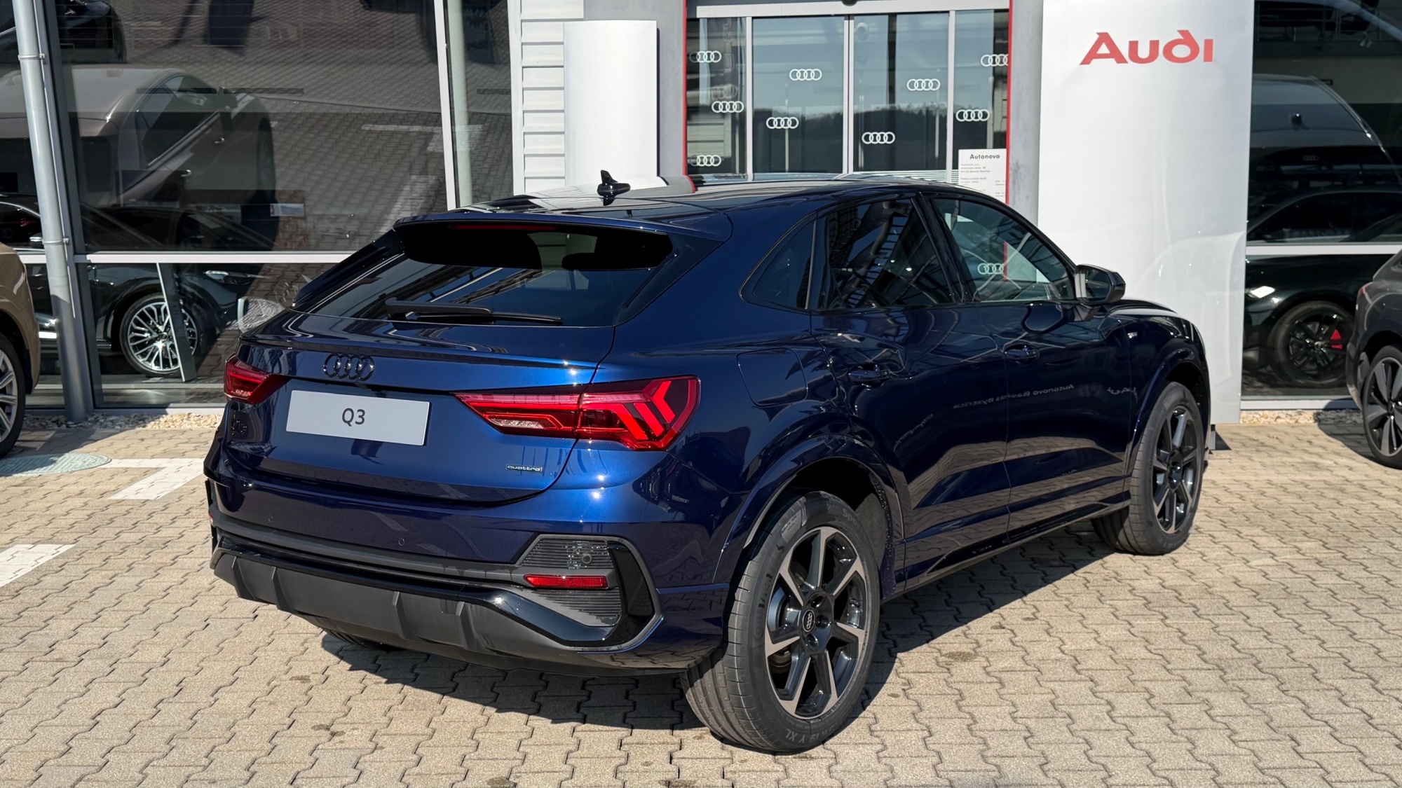 Obrázok Q3 Sportb. Sport edition 40 TFSI quattro