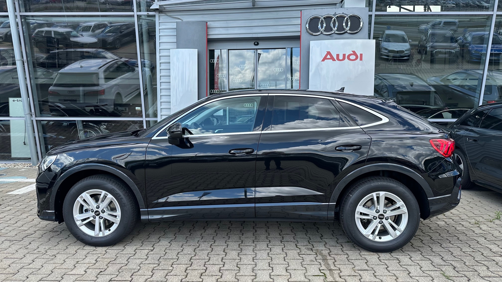 Obrázok Q3 Sportback 35 TFSI STR