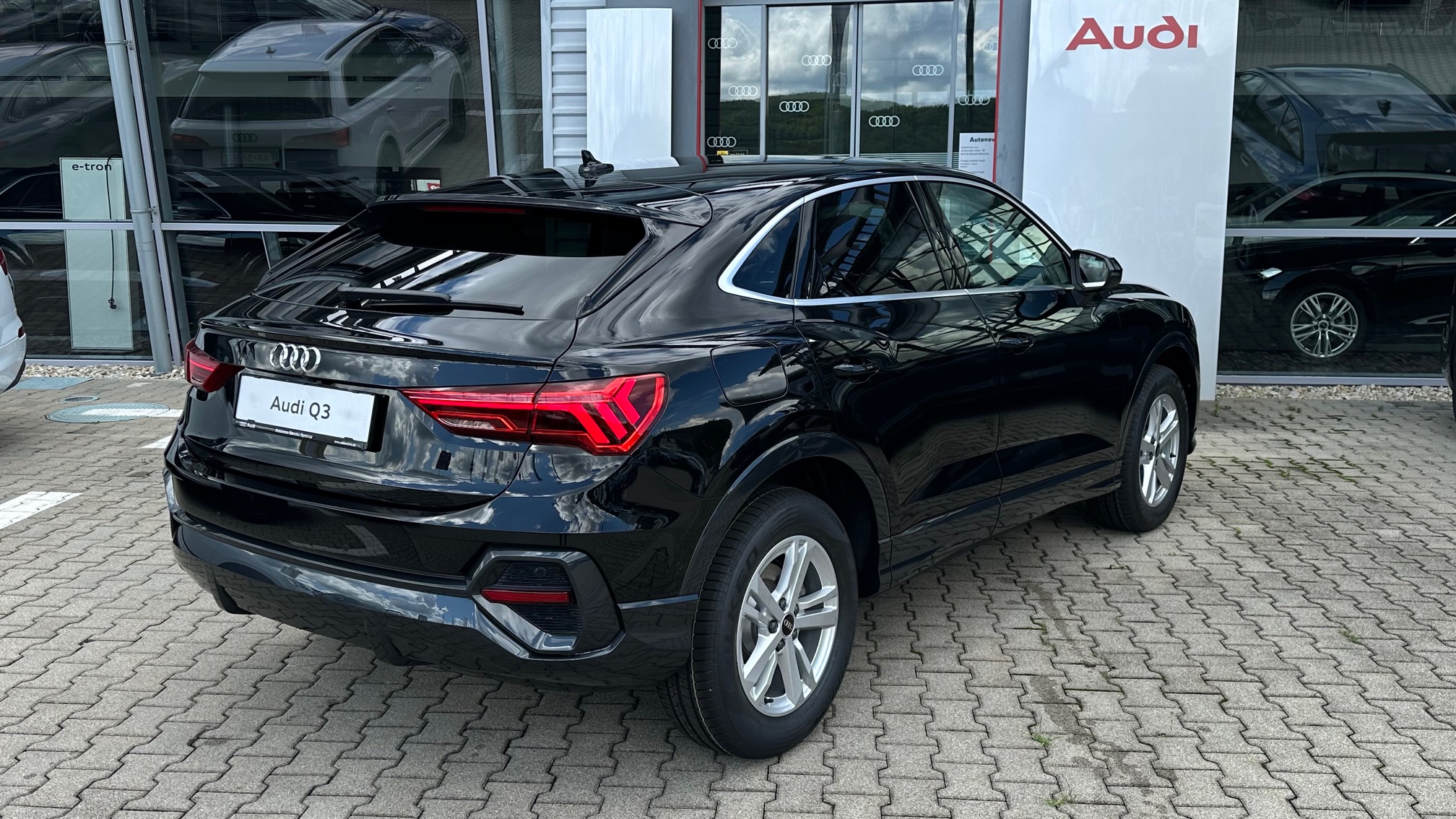 Obrázok Q3 Sportback 35 TFSI STR