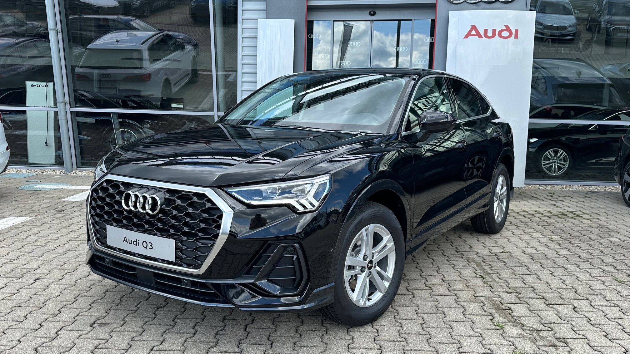 Obrázok Q3 Sportback 35 TFSI STR