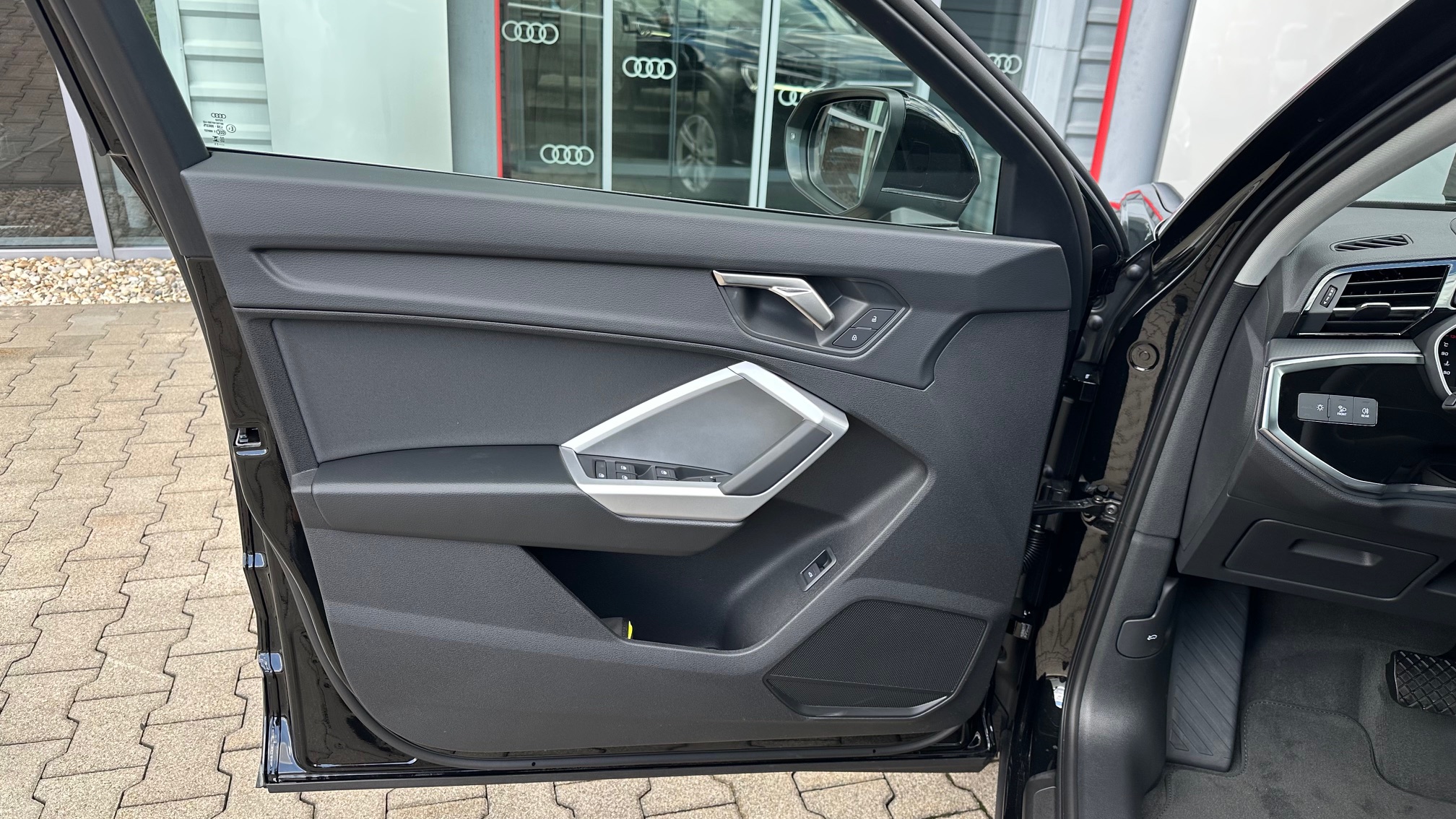 Obrázok Q3 Sportback 35 TFSI STR