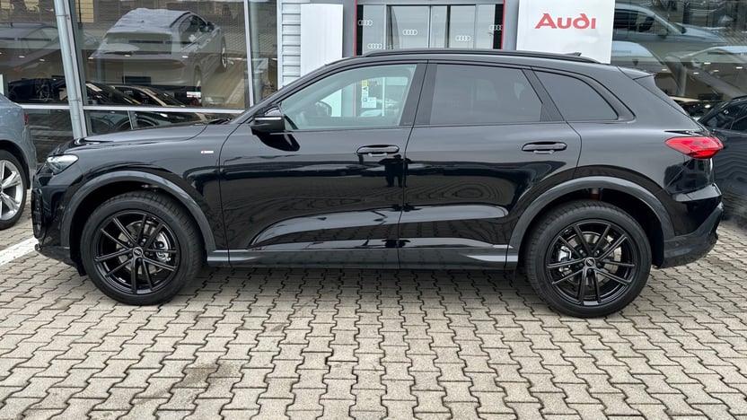 Obrázok Q5 SUV TFSI quattro 150kW STR