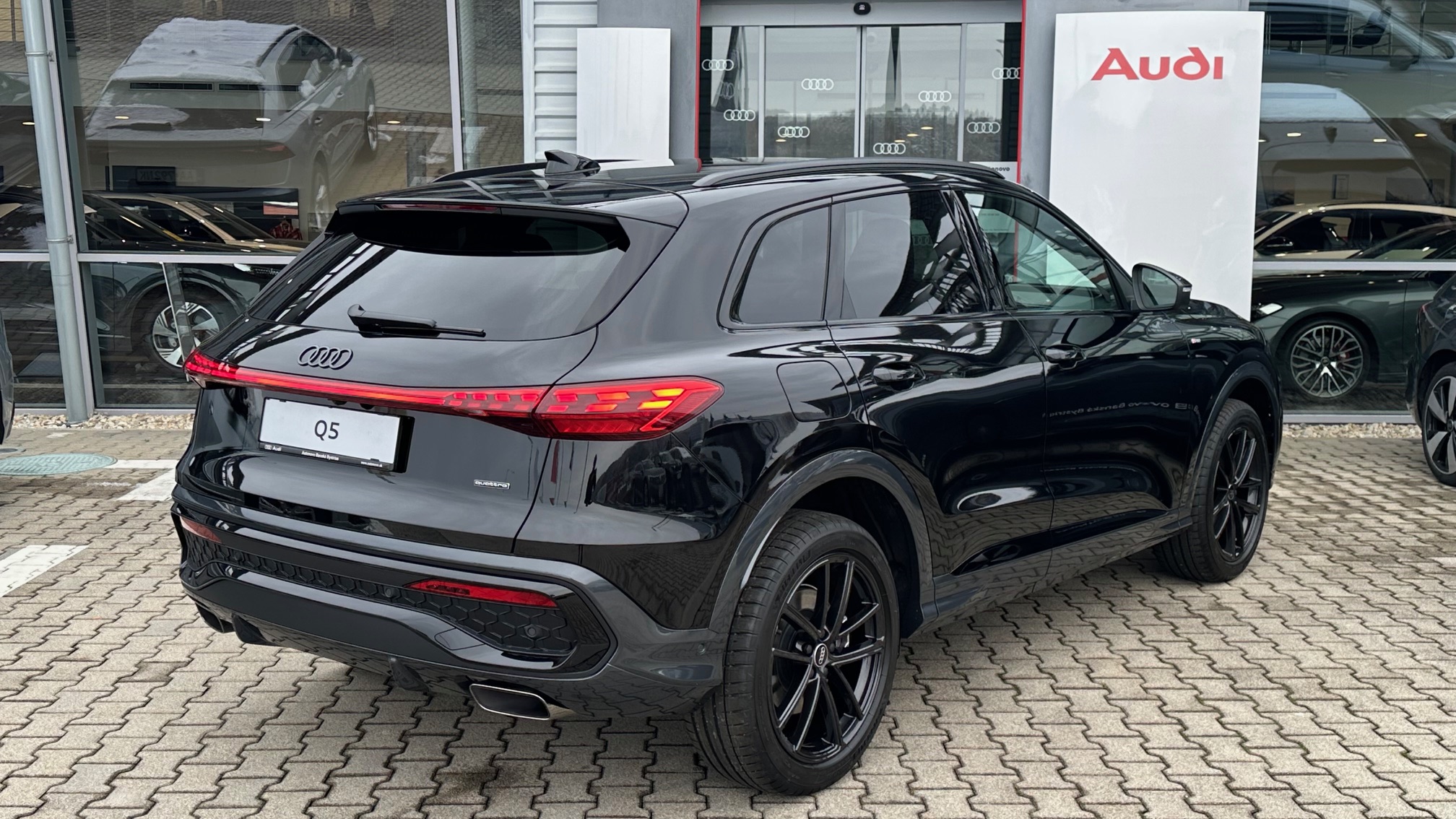 Obrázok Q5 SUV TFSI quattro 150kW STR