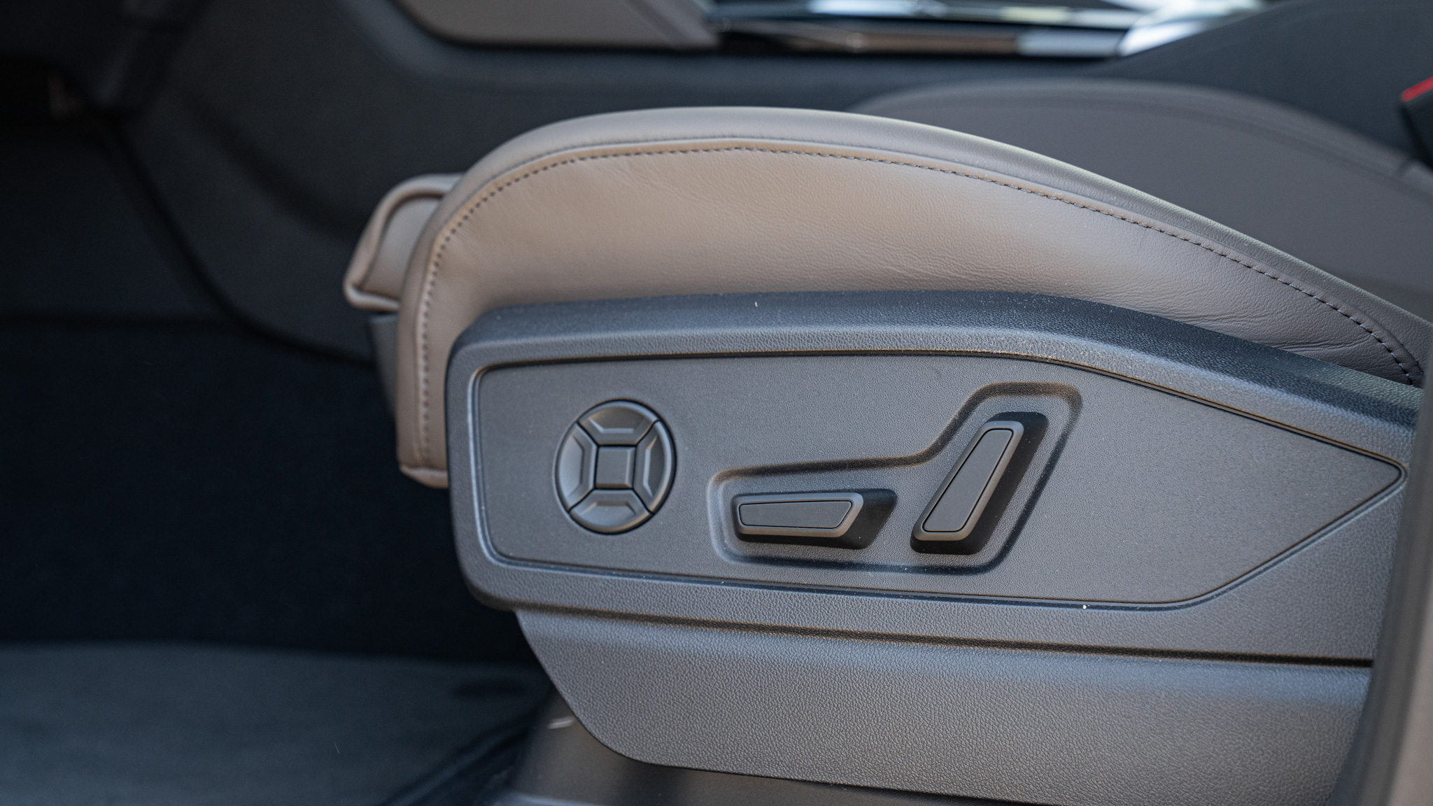 Obrázok Q5 Sportback TDI quattro 150kW STR