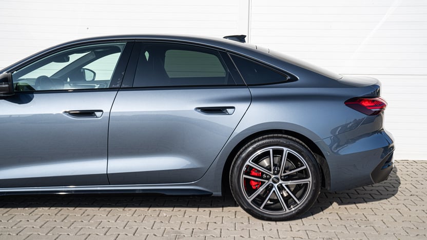 Obrázok A5 Limuzína TDI quattro 150kW STR