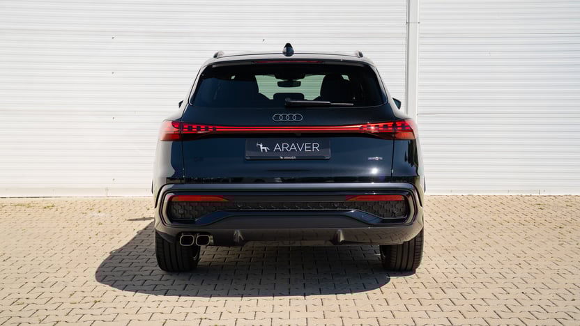 Obrázok Q5 SUV TDI quattro 150kW STR