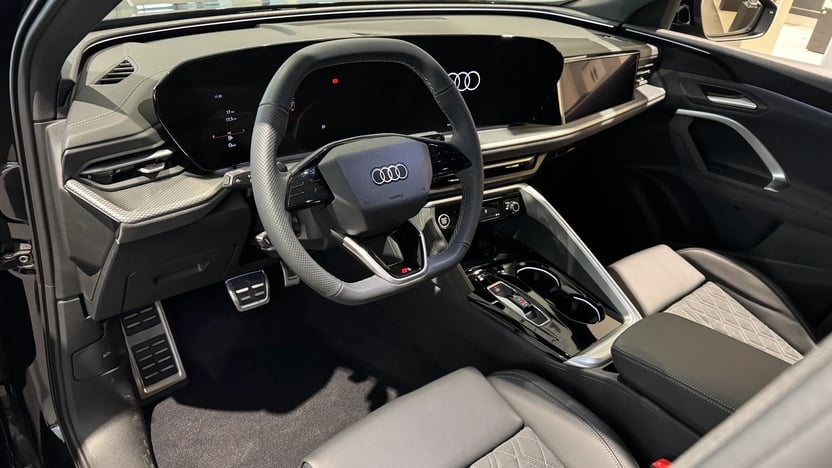 Obrázok Q5 SUV TDI quattro 150kW STR