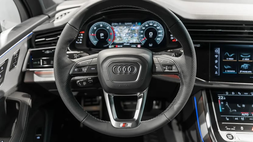 Obrázok Q7 S line 50 TDI quattro TT8