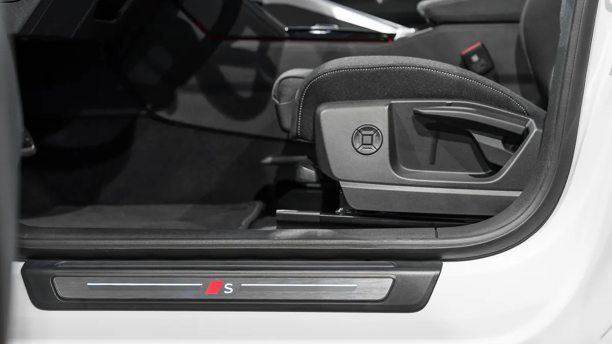 Obrázok Q5 SUV TDI quattro 150kW STR