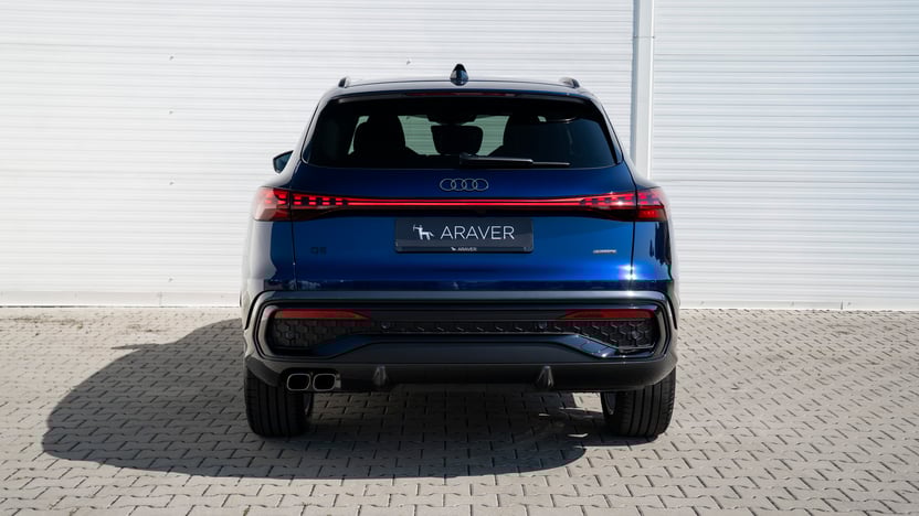 Obrázok Q5 SUV TDI quattro 150kW STR