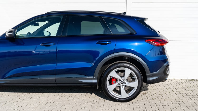 Obrázok Q5 SUV TDI quattro 150kW STR