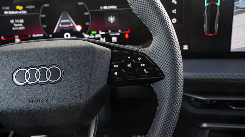 Obrázok Q5 SUV TDI quattro 150kW STR