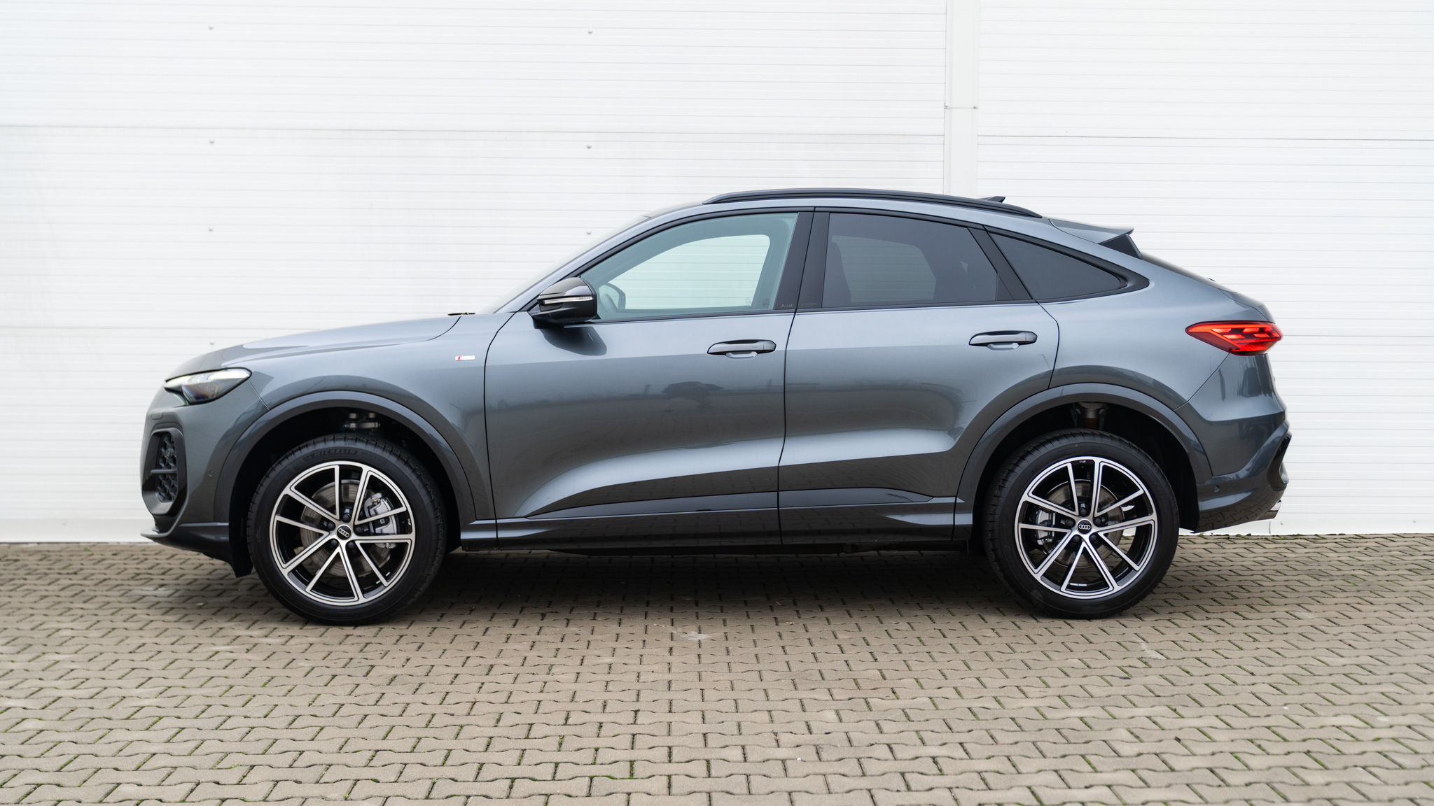 Obrázok Q5 Sportback TDI quattro 150kW STR