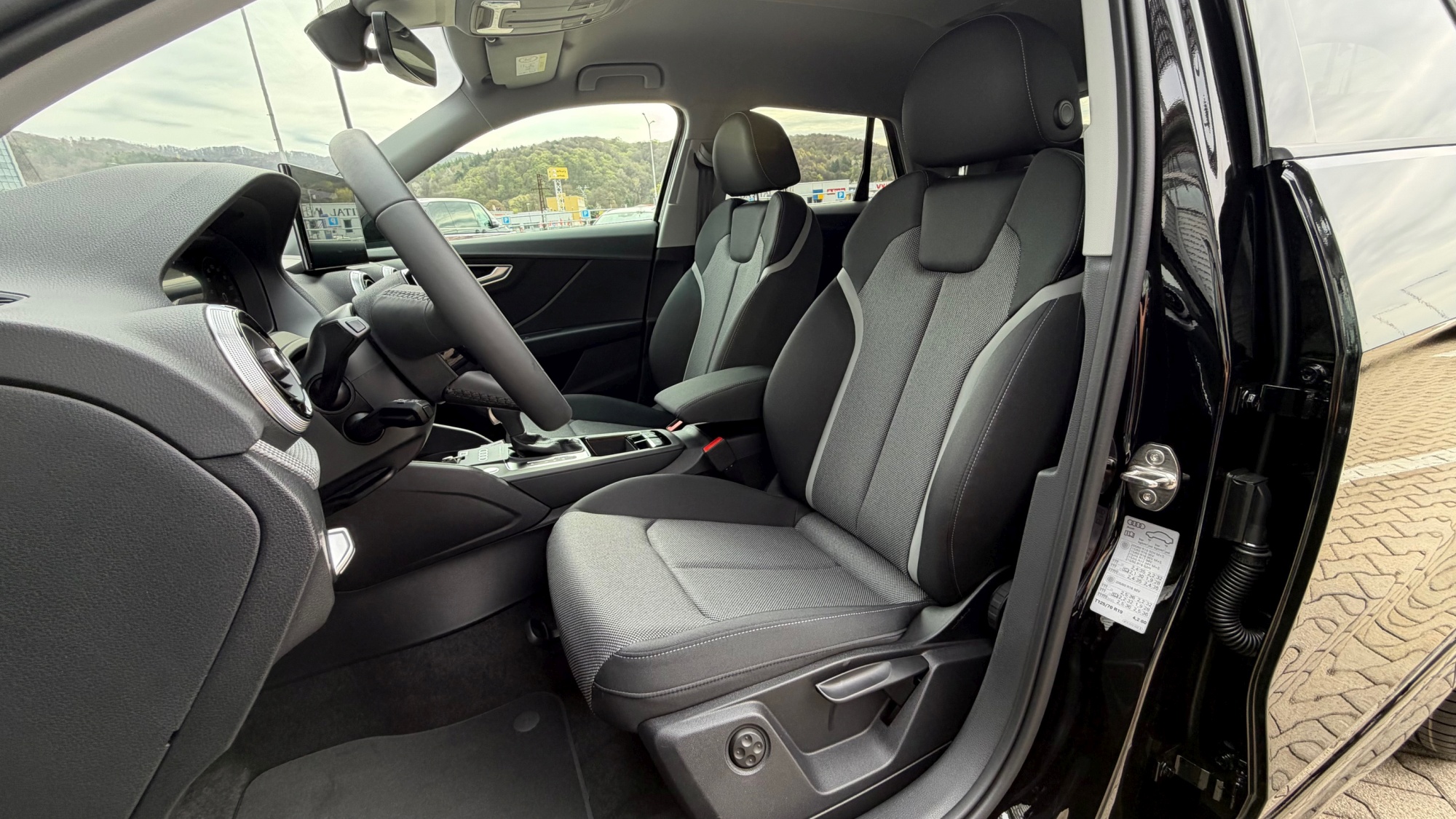 Obrázok Q2 advanced 35 TFSI STR