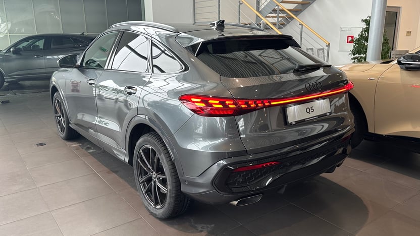 Obrázok Q5 Sportback TFSI quattro 150kW STR