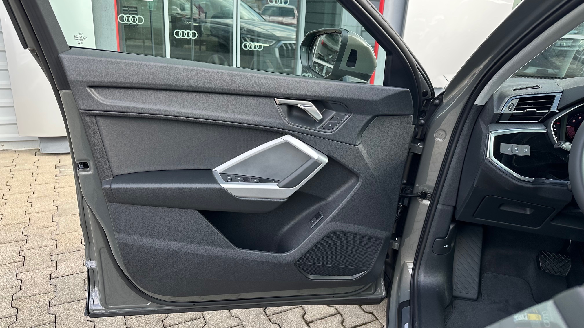 Obrázok Q3 advanced 35 TFSI STR