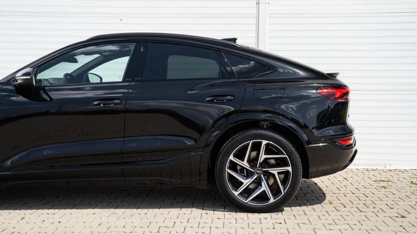 Obrázok Q6 Sportback e-tron quattro