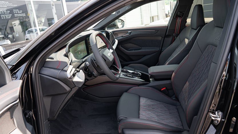 Obrázok A6 Avant TFSI quattro 270kW STR
