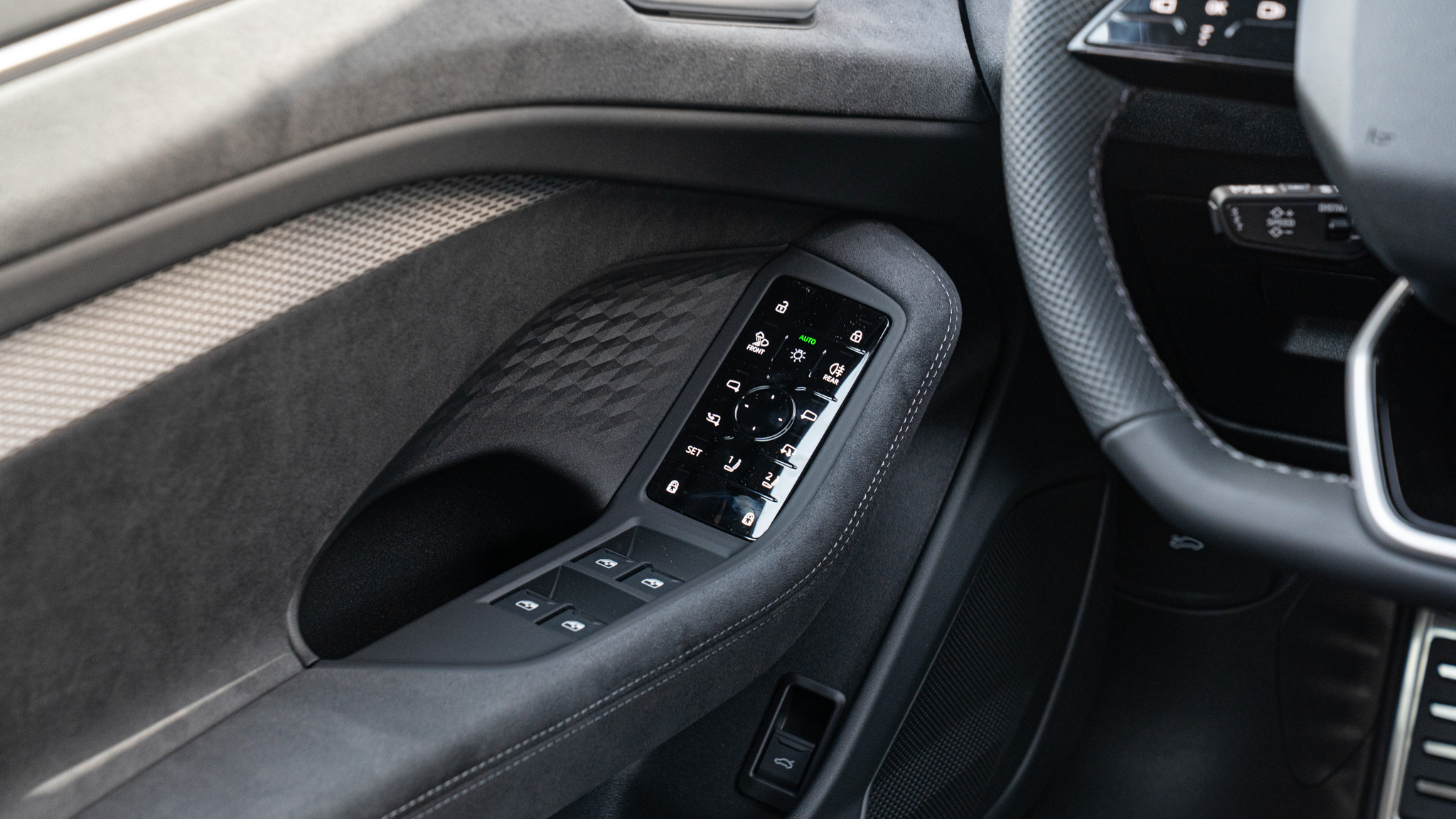 Obrázok A6 Avant TDI quattro 150kW STR