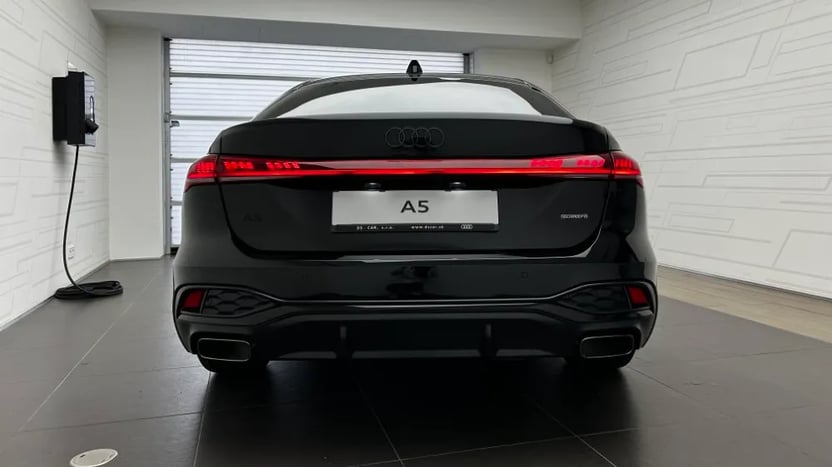 Obrázok A5 Limuzína TFSI quattro 150kW STR