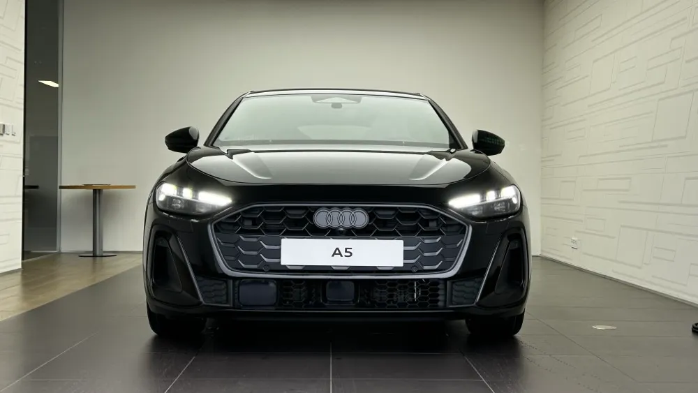 Obrázok A5 Limuzína TFSI quattro 150kW STR