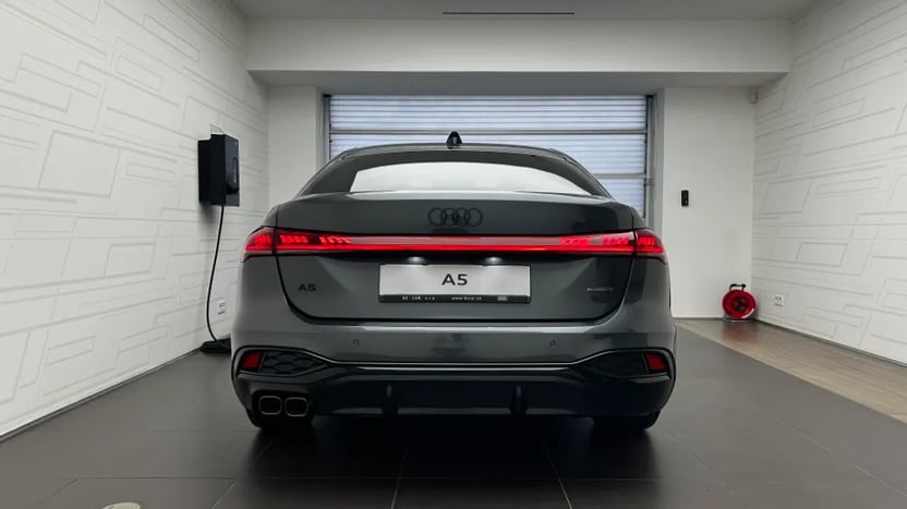 Obrázok A5 Limuzína TDI quattro 150kW STR