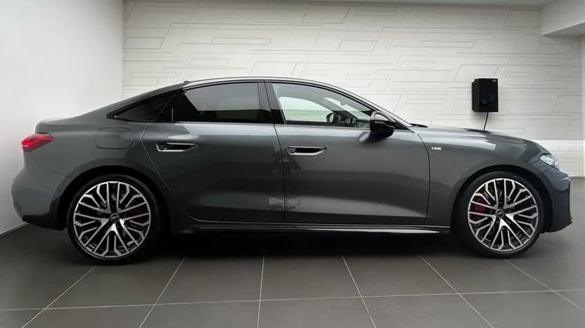 Obrázok A5 Limuzína TDI quattro 150kW STR