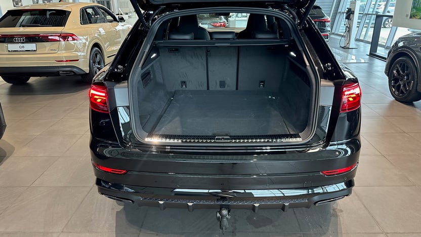 Obrázok Q8 55 TFSI quattro TT8