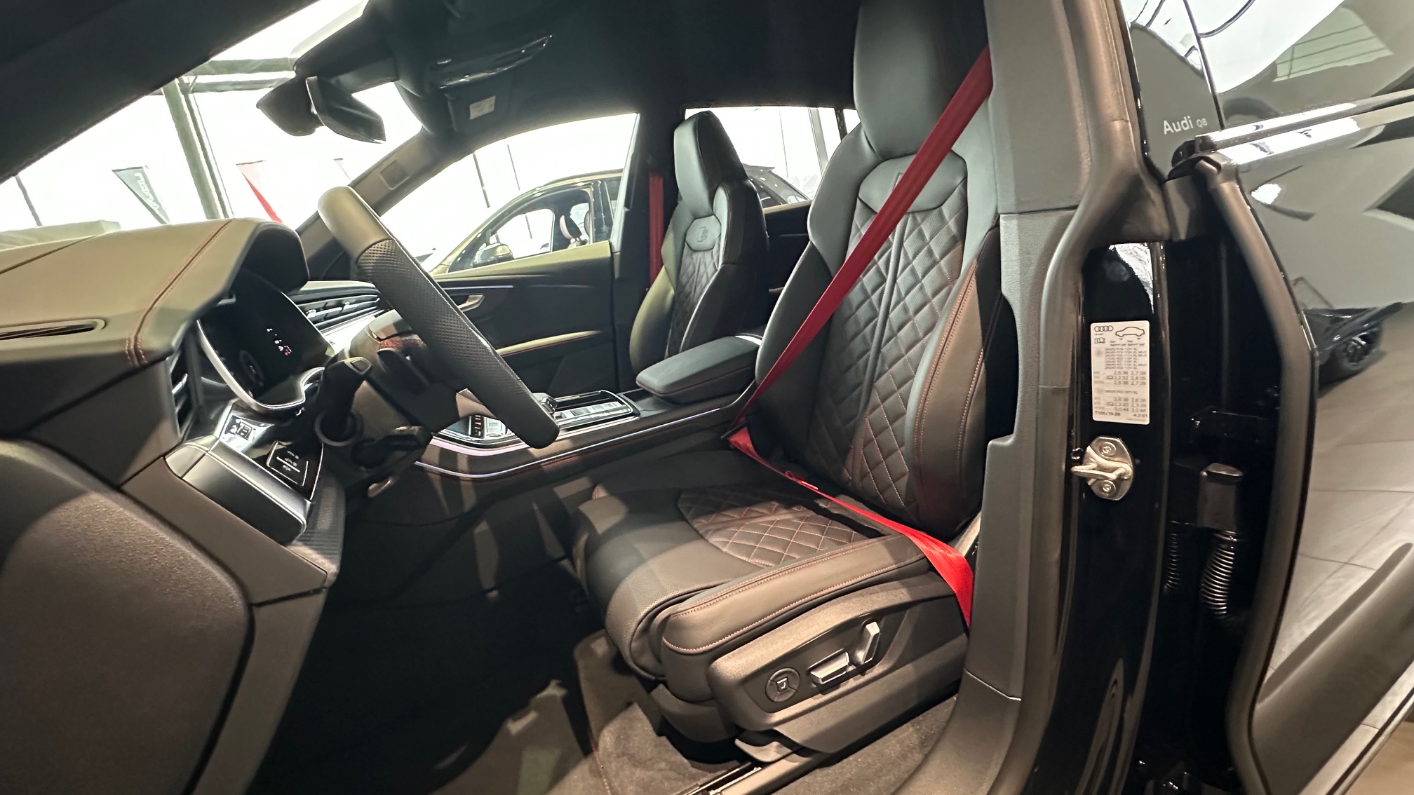 Obrázok Q8 55 TFSI quattro TT8