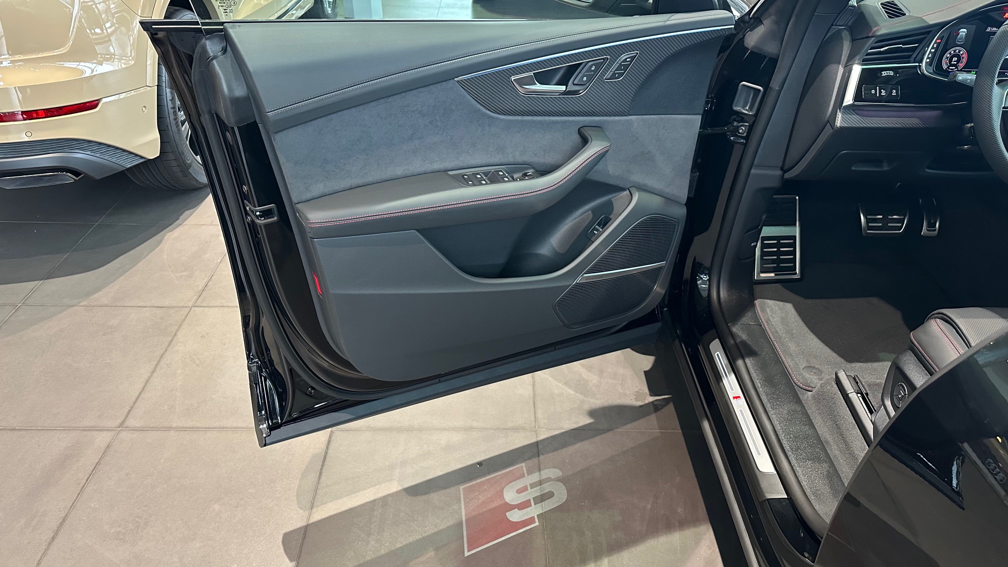 Obrázok Q8 55 TFSI quattro TT8