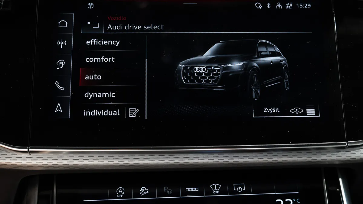 Obrázok Q7 S line 50 TDI quattro TT8