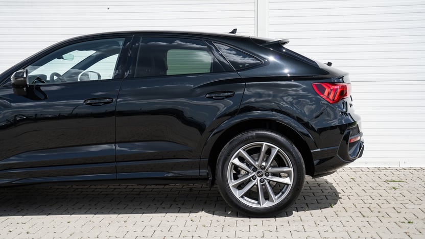 Obrázok Q3 Sportb. Sport edition 40 TFSI quattro
